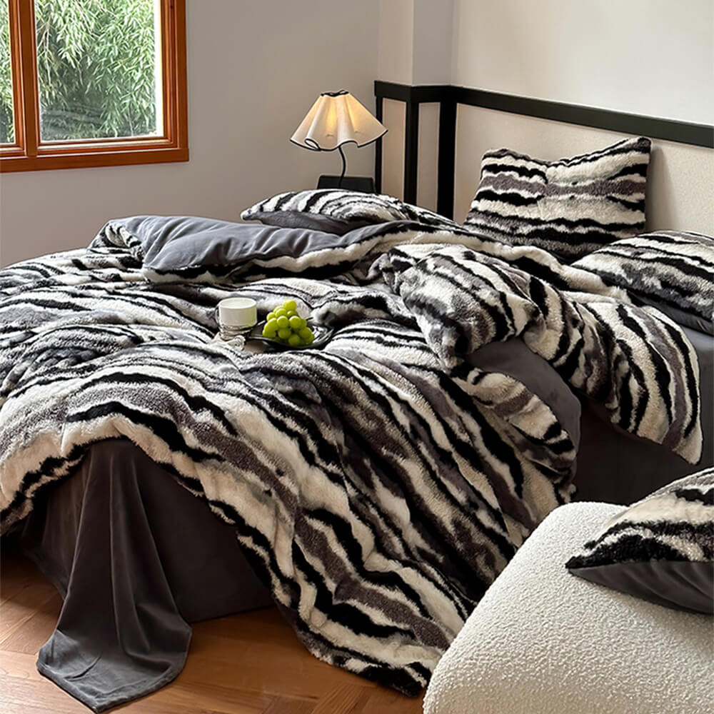 Dual-Sided Luxury Zebra Print Plush Bed Sheet Set - Holidayae