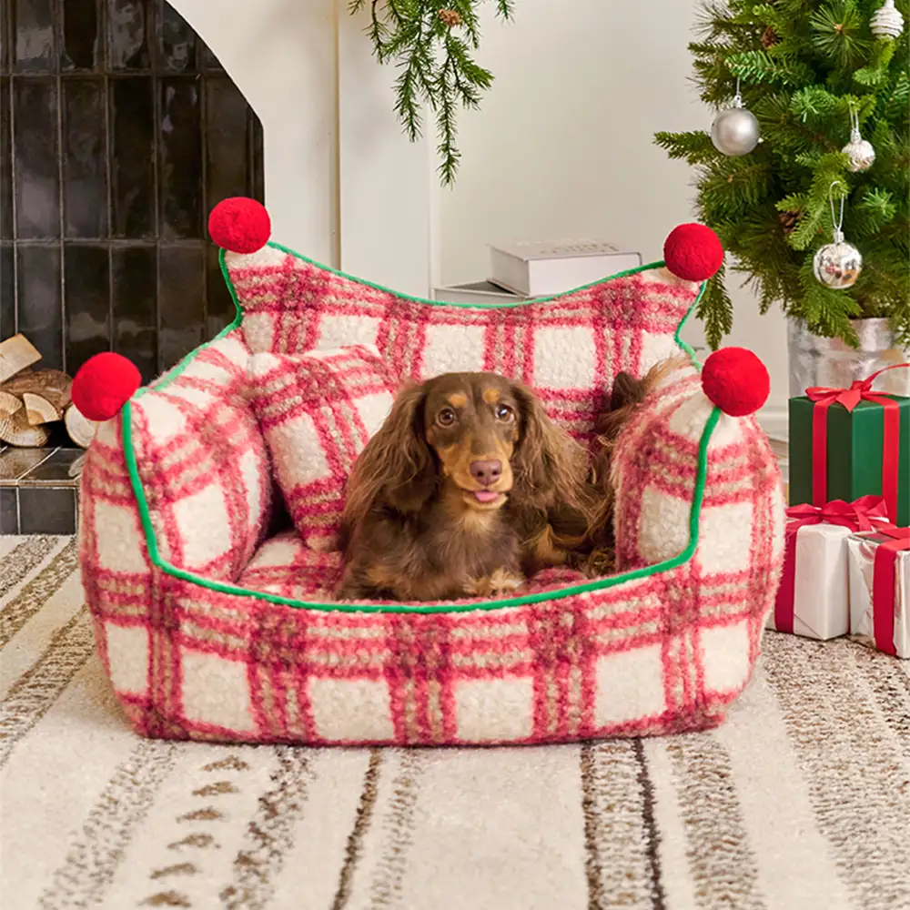 Amusement Park Fashion Plaid Thickened Plush Dog Sofa Bed - Holidayae