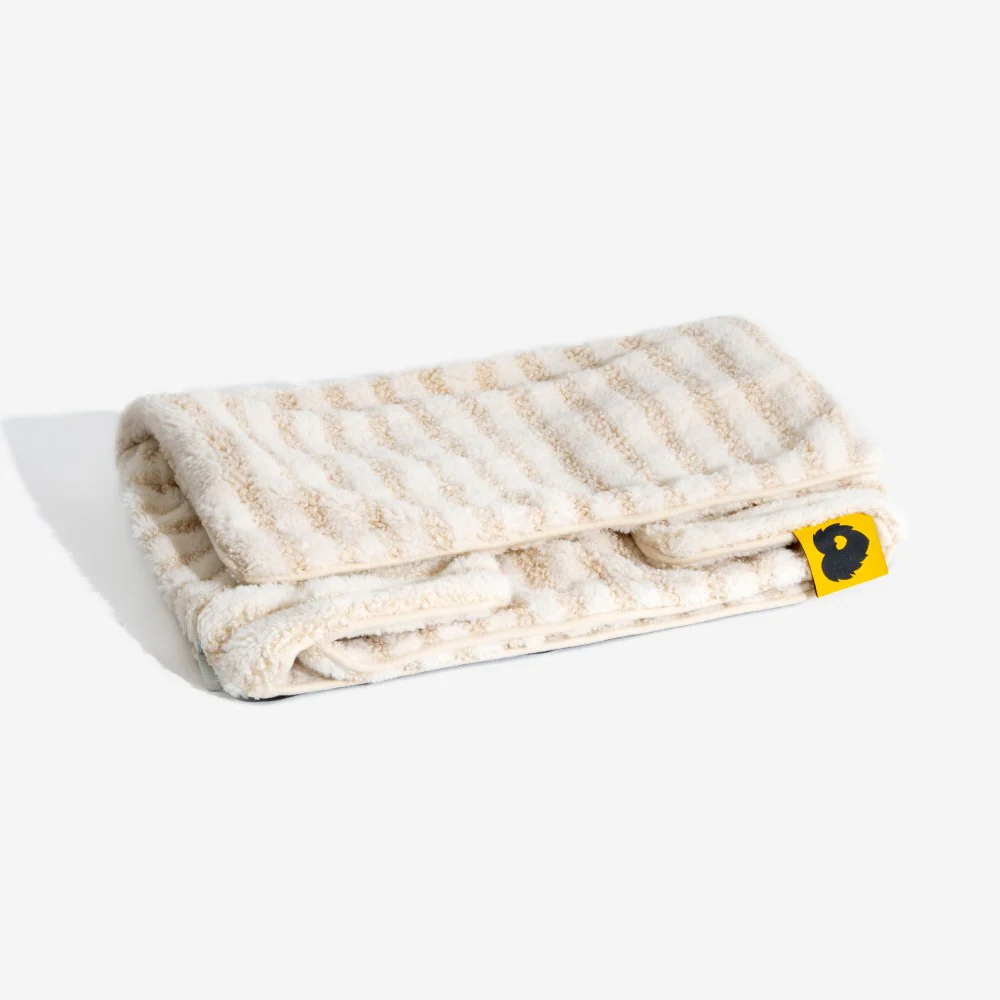 Bed Cover - Trendy Striped Faux Lambswool Double Layer Dog & Cat Sofa Bed - Holidayae