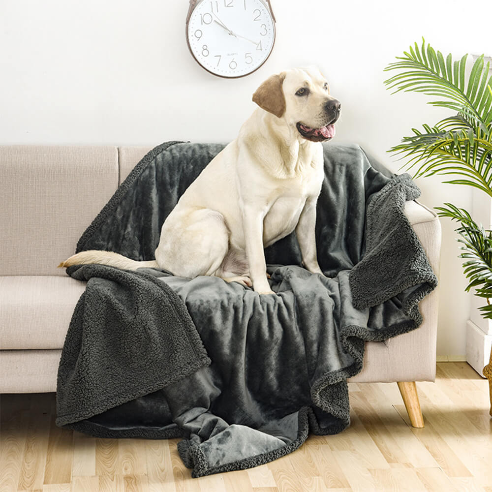 Waterproof Flannel Sherpa Fleece Thickened Dog Blanket - Holidayae
