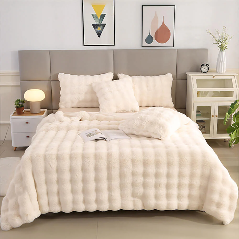 Premium Bubble Double Layer Thickened Faux Rabbit Fur Blanket - Holidayae