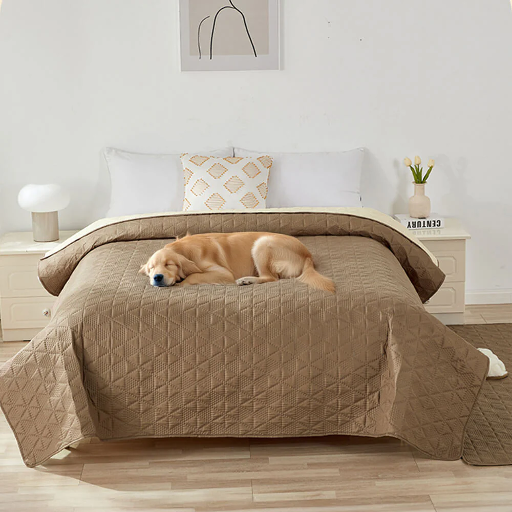 Waterproof Non-Slip Geometric Embossed Multi-Purpose Pet Mat Mattress Protector - Holidayae
