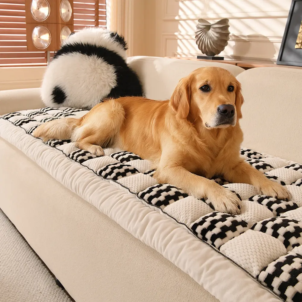 Handmade Plush Checkerboard Pet Mat Comfortable Couch Cover - Holidayae