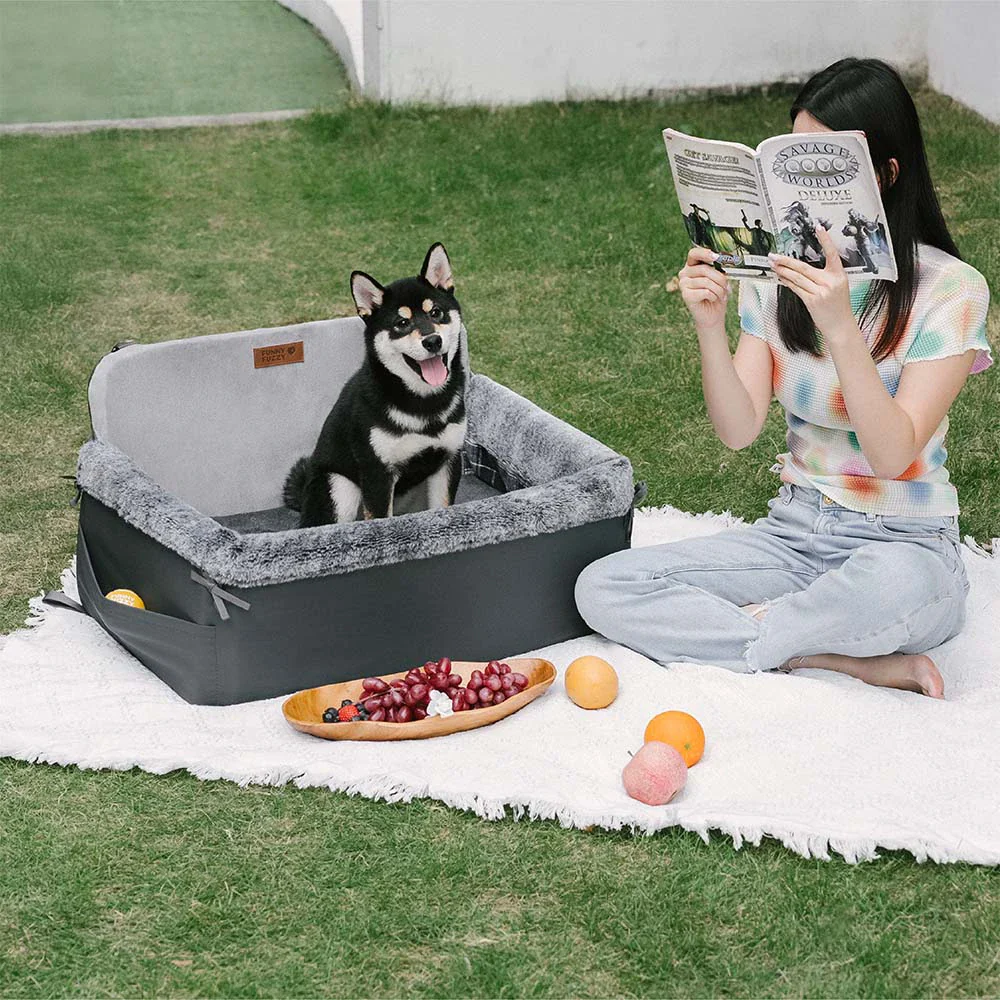 Travel Safety All-Season Bolster Dog Car Seat Bed - BaseCamp - Holidayae