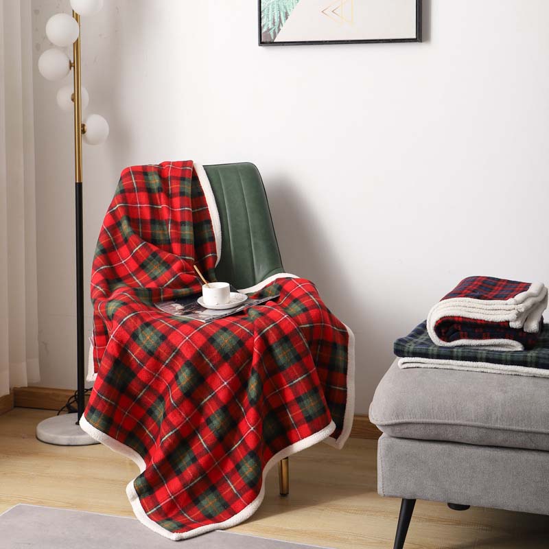 Large Plaid Dog Blanket - Holidayae